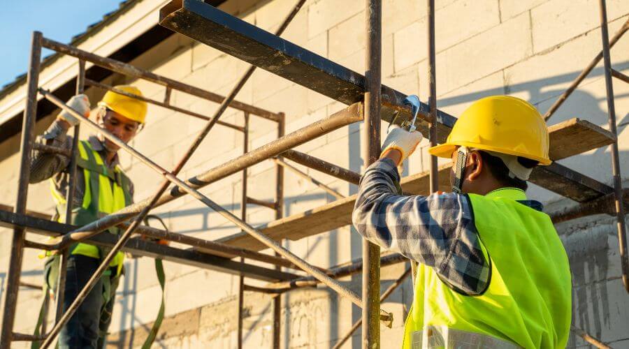 Professional fairlawn roofing services in Moorhead, IA